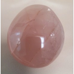 장미 수정 원석
