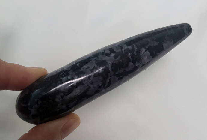 멀린나이트( Merlinite) 마사지 봉