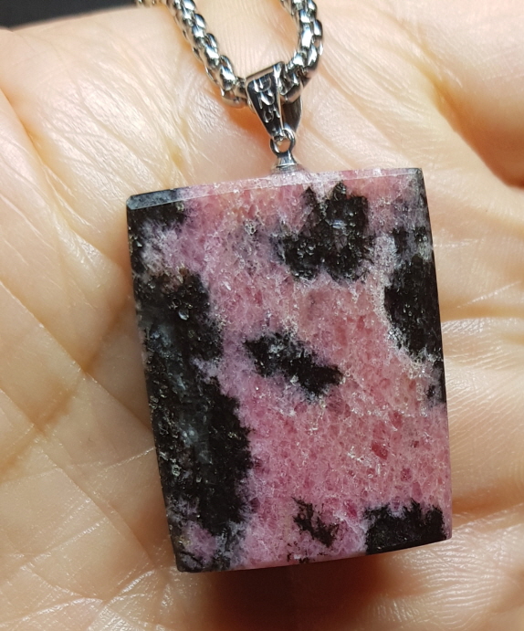 로도나이트펜던트