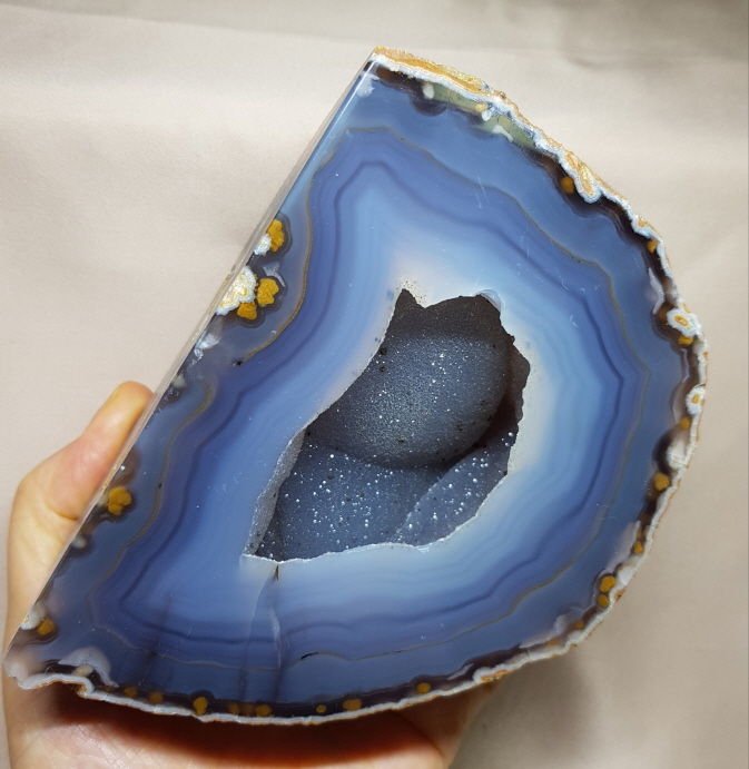 블루레이스아게이트지오드