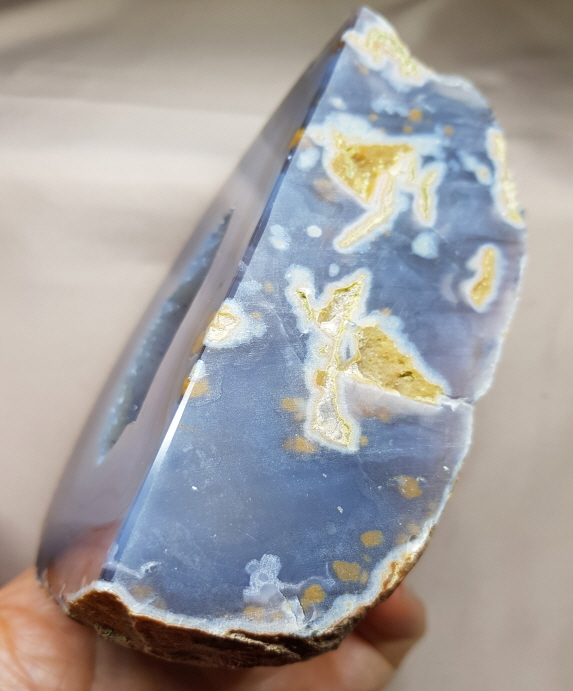 블루레이스아게이트지오드