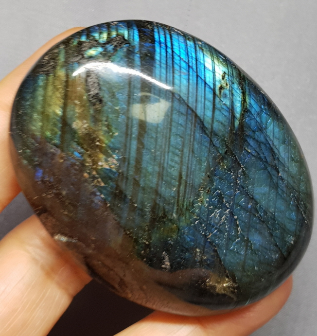 라브라도 라이트 원석