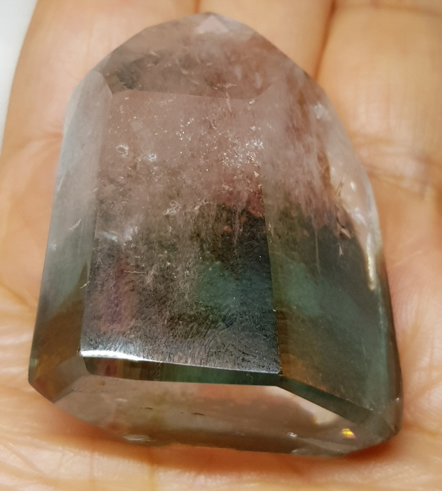 아름다운 인쿠르젼 템플 하트 크리스털(Temple Heart Crystal )