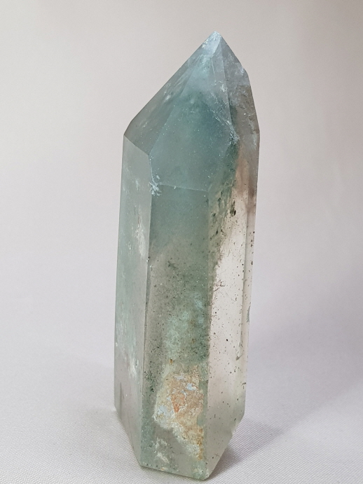 녹색클로라이트펜텀육각주